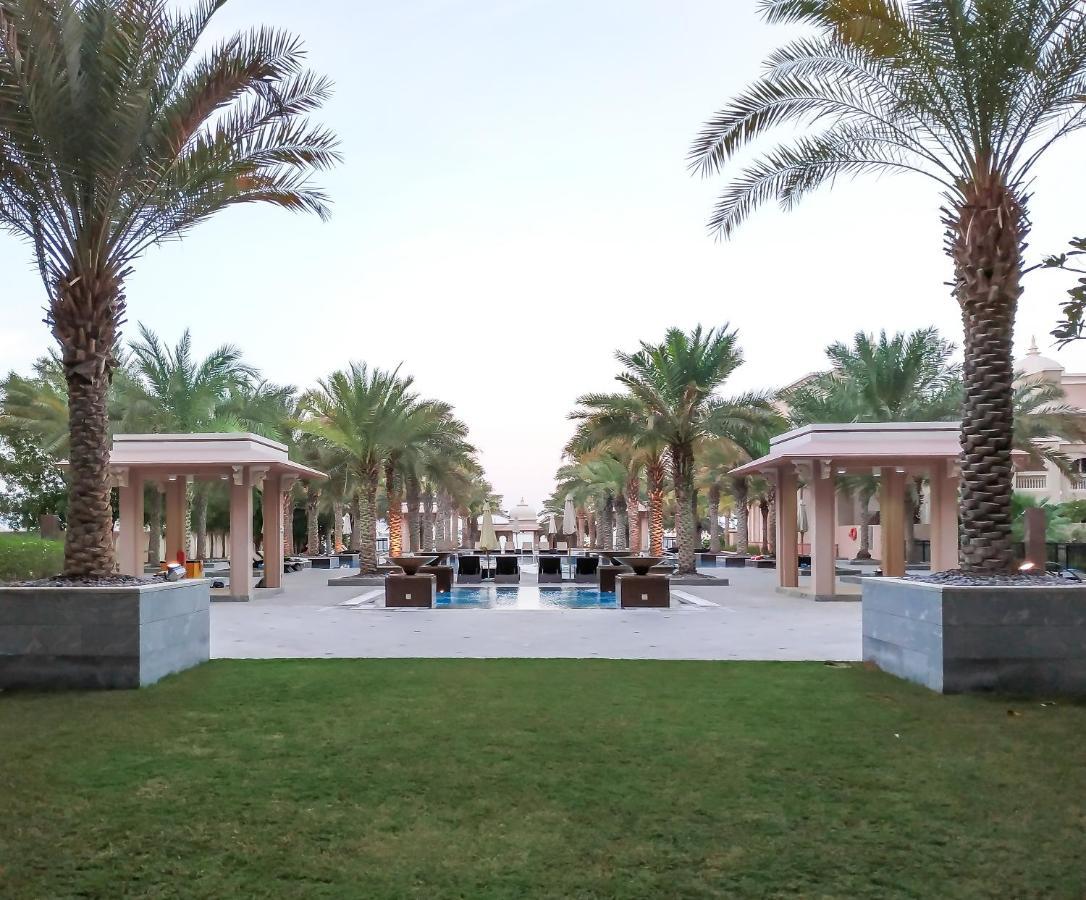Maison Privee - Charming Apt With Sea View On The Palm Jumeirah Dubai Exterior photo